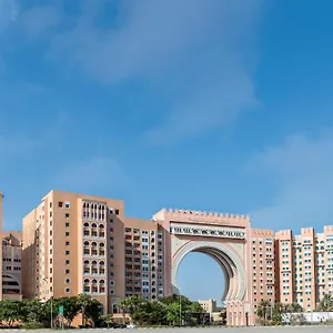 Oaks Ibn Battuta Gate Дубай