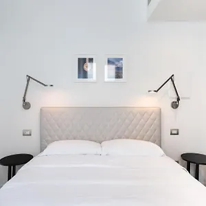 شقة Palazzo La Cortesella - Modern Design & Location 